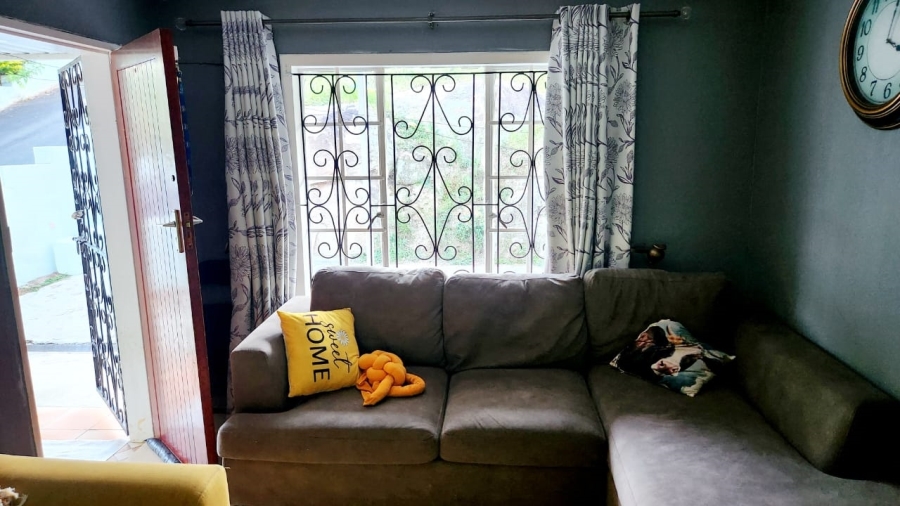 3 Bedroom Property for Sale in Trenance Park KwaZulu-Natal