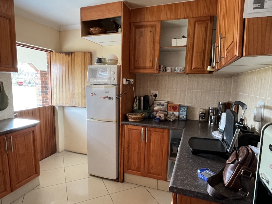 4 Bedroom Property for Sale in Weenen KwaZulu-Natal