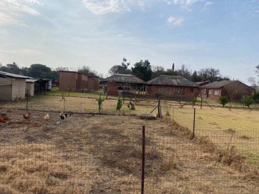 4 Bedroom Property for Sale in Weenen KwaZulu-Natal
