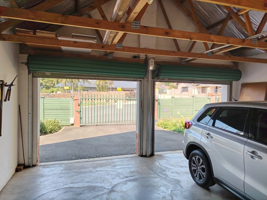 3 Bedroom Property for Sale in Scottsville KwaZulu-Natal