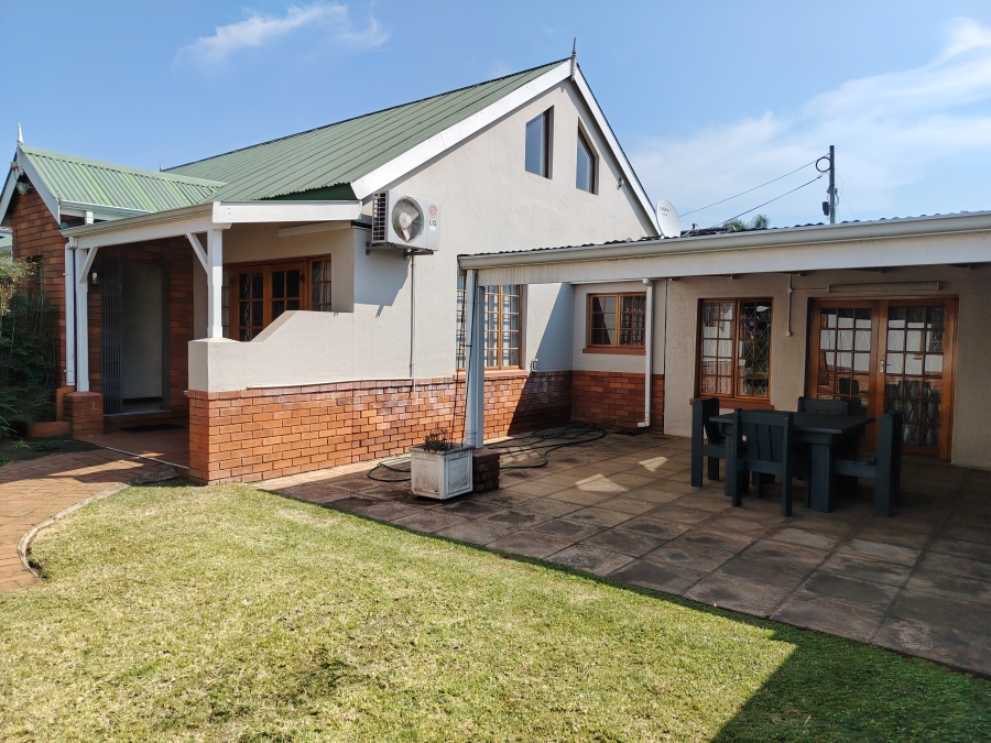 3 Bedroom Property for Sale in Scottsville KwaZulu-Natal