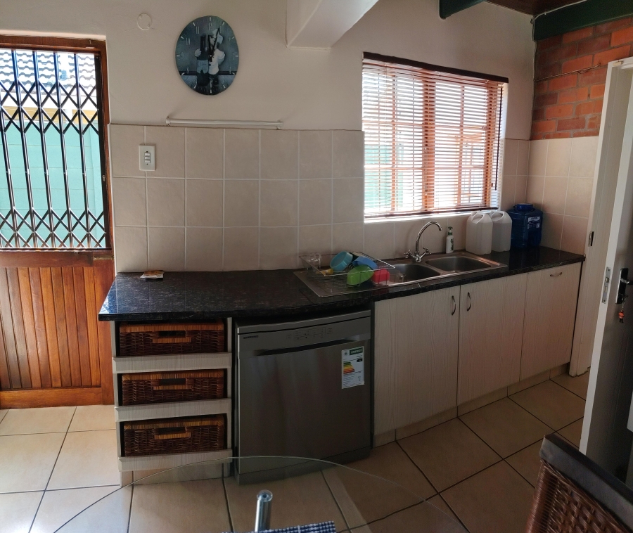 3 Bedroom Property for Sale in Scottsville KwaZulu-Natal