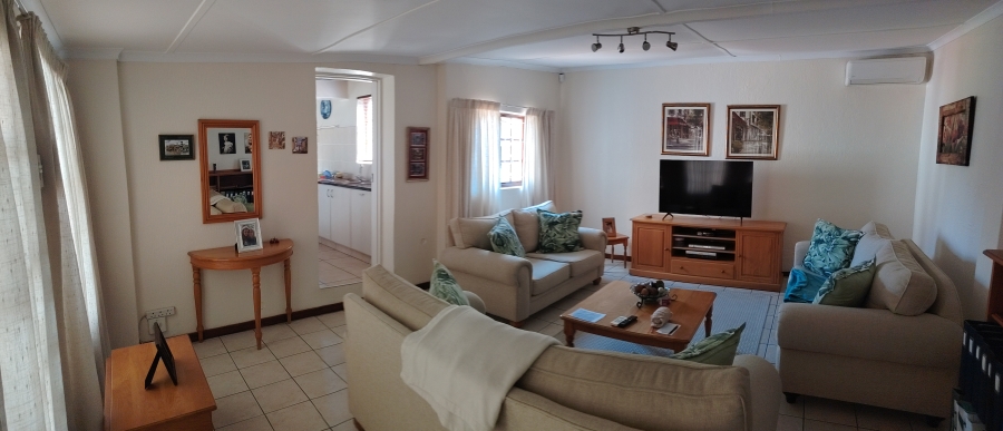 3 Bedroom Property for Sale in Scottsville KwaZulu-Natal
