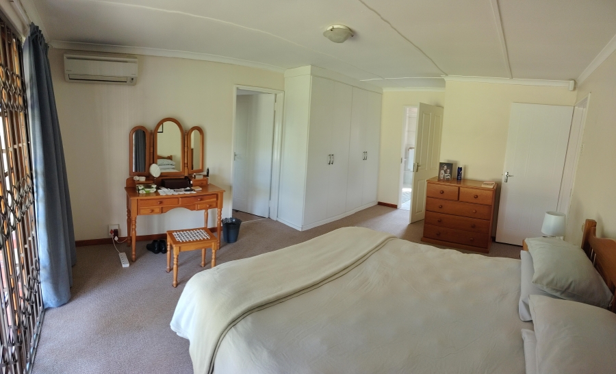 3 Bedroom Property for Sale in Scottsville KwaZulu-Natal