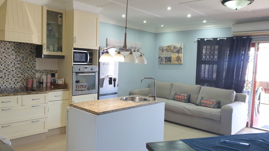 2 Bedroom Property for Sale in Westbrook KwaZulu-Natal