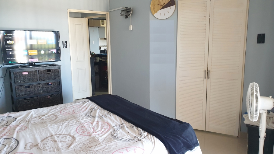 2 Bedroom Property for Sale in Westbrook KwaZulu-Natal