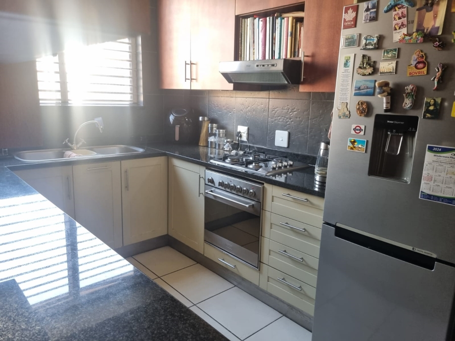 2 Bedroom Property for Sale in Morningside KwaZulu-Natal