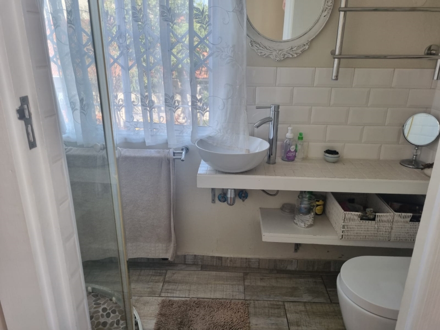 2 Bedroom Property for Sale in Morningside KwaZulu-Natal