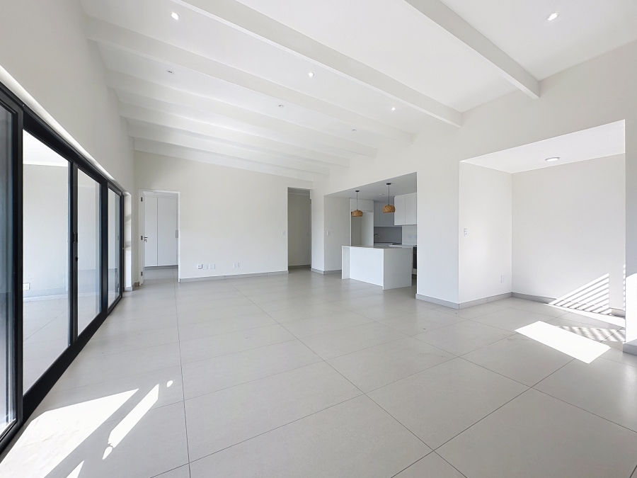 2 Bedroom Property for Sale in Salt Rock KwaZulu-Natal