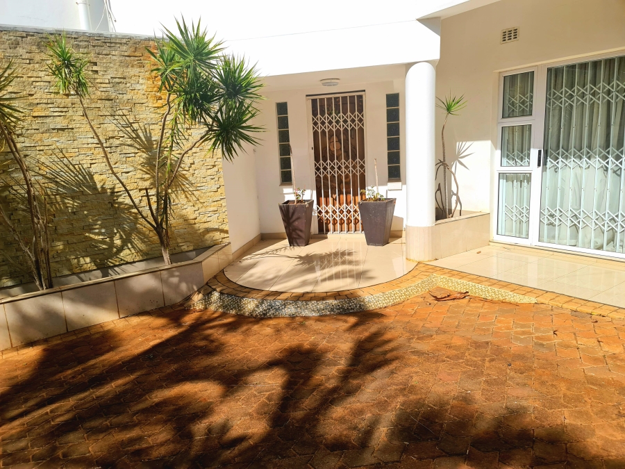 5 Bedroom Property for Sale in Blythedale KwaZulu-Natal