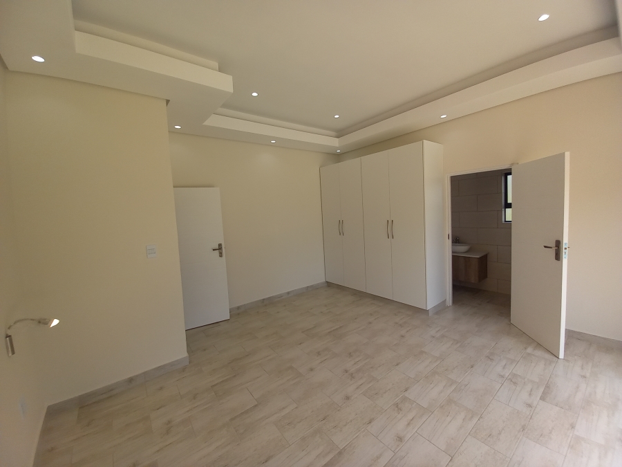 4 Bedroom Property for Sale in Zinkwazi Beach KwaZulu-Natal