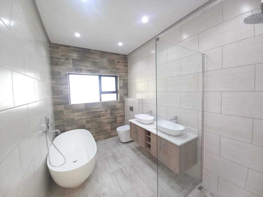 4 Bedroom Property for Sale in Zinkwazi Beach KwaZulu-Natal