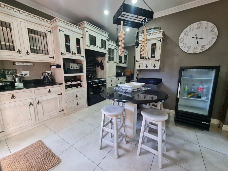 4 Bedroom Property for Sale in Sovereign Sands KwaZulu-Natal
