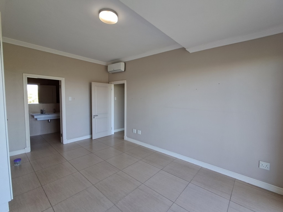 6 Bedroom Property for Sale in Blythedale KwaZulu-Natal