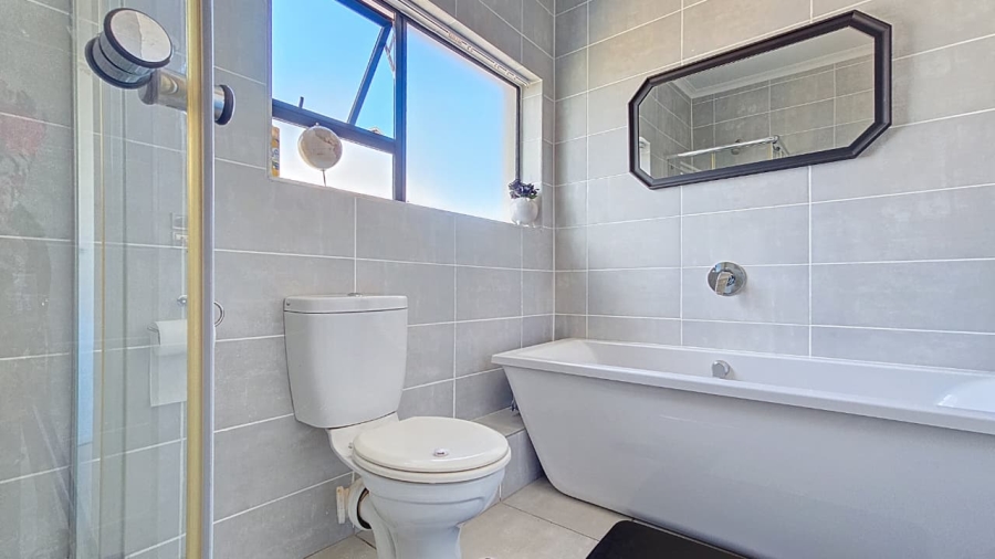 2 Bedroom Property for Sale in Ballito Central KwaZulu-Natal