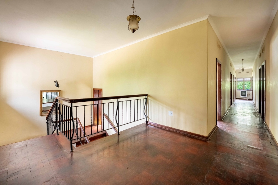 6 Bedroom Property for Sale in Park Rynie KwaZulu-Natal
