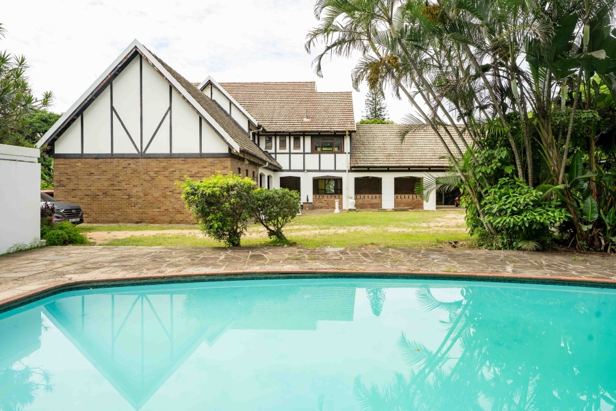 6 Bedroom Property for Sale in Park Rynie KwaZulu-Natal