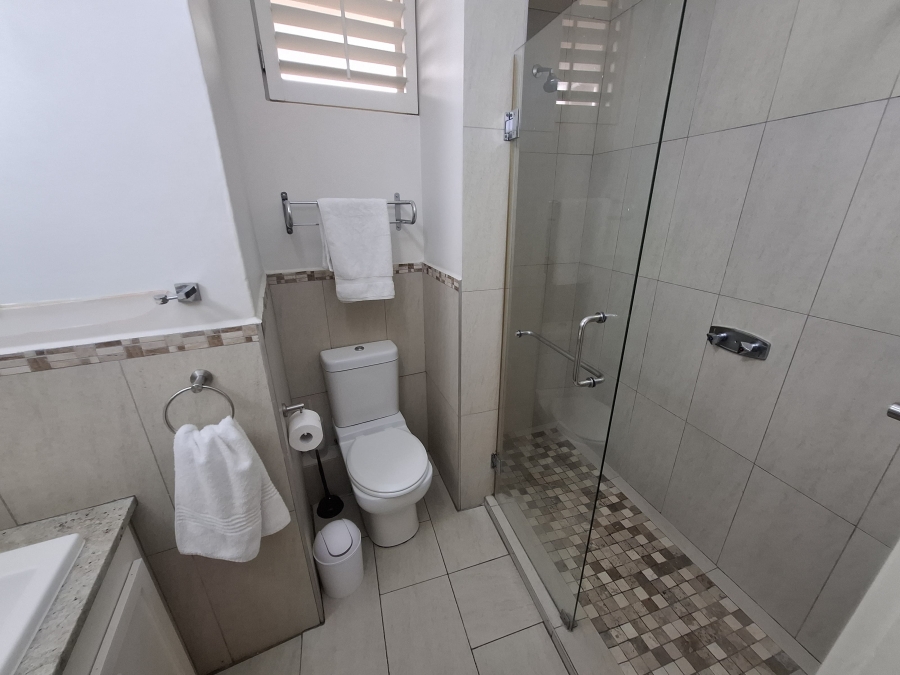 2 Bedroom Property for Sale in Umhlanga KwaZulu-Natal