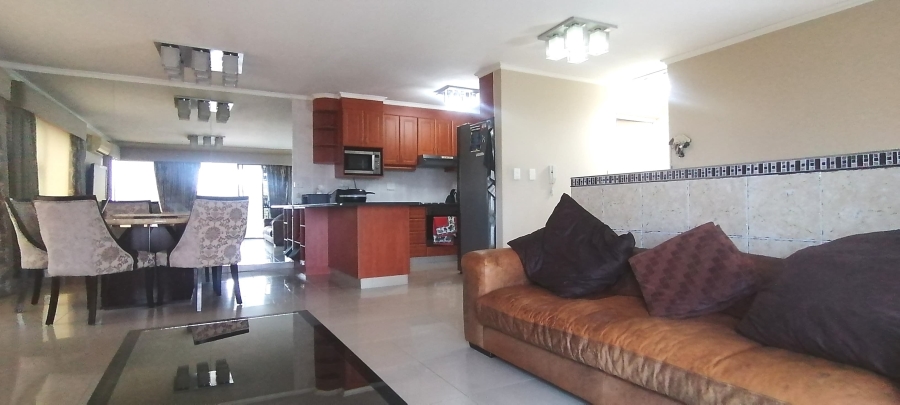 3 Bedroom Property for Sale in Westbrook KwaZulu-Natal