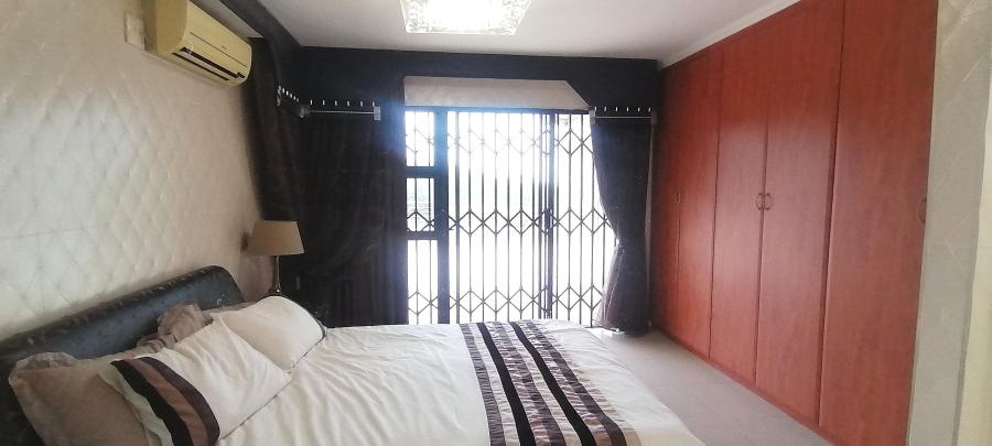 3 Bedroom Property for Sale in Westbrook KwaZulu-Natal