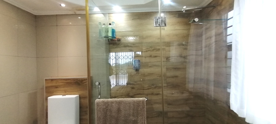 3 Bedroom Property for Sale in Westbrook KwaZulu-Natal