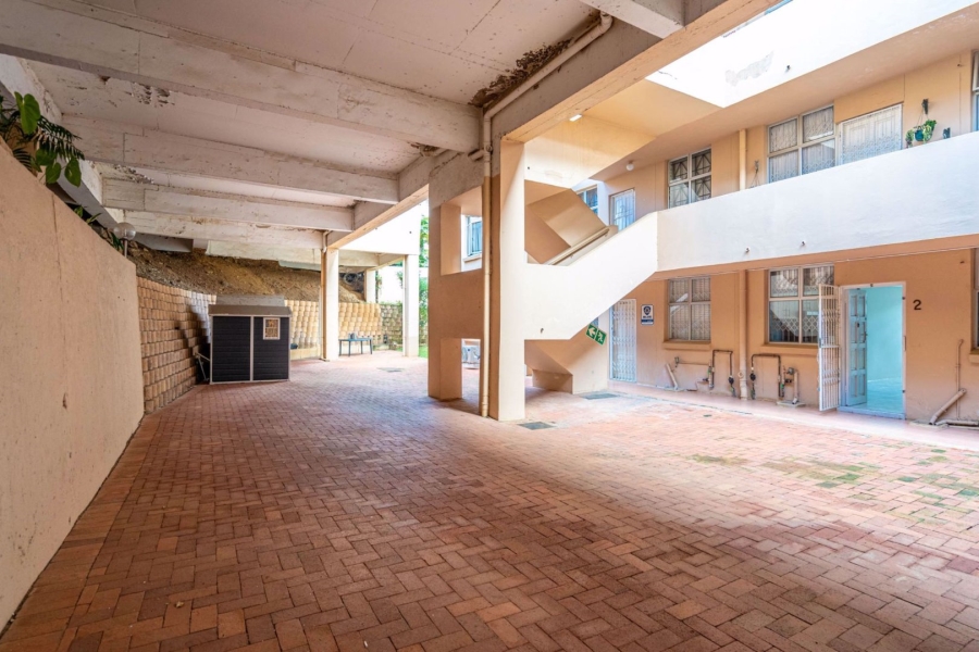 2 Bedroom Property for Sale in Sherwood KwaZulu-Natal