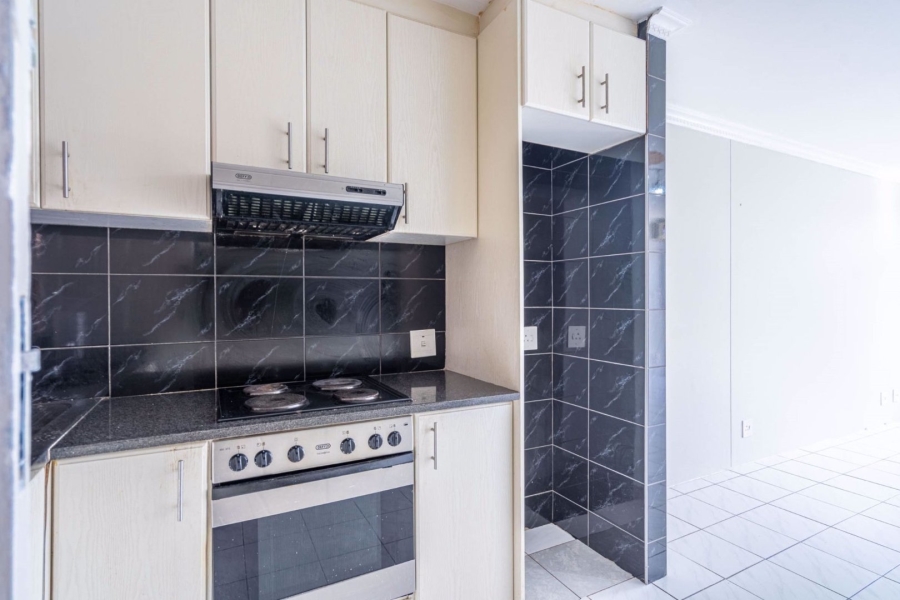 2 Bedroom Property for Sale in Sherwood KwaZulu-Natal