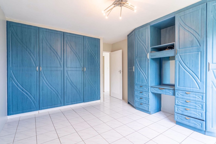 2 Bedroom Property for Sale in Sherwood KwaZulu-Natal