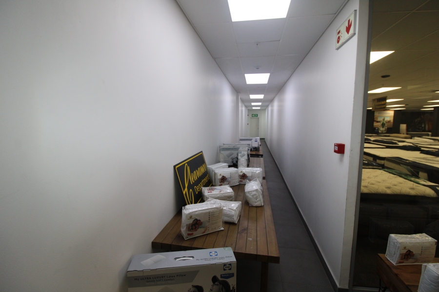 To Let Commercial Property for Rent in Umgeni Park KwaZulu-Natal