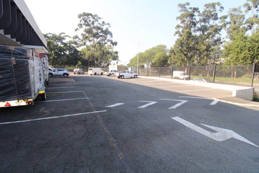 To Let Commercial Property for Rent in Umgeni Park KwaZulu-Natal