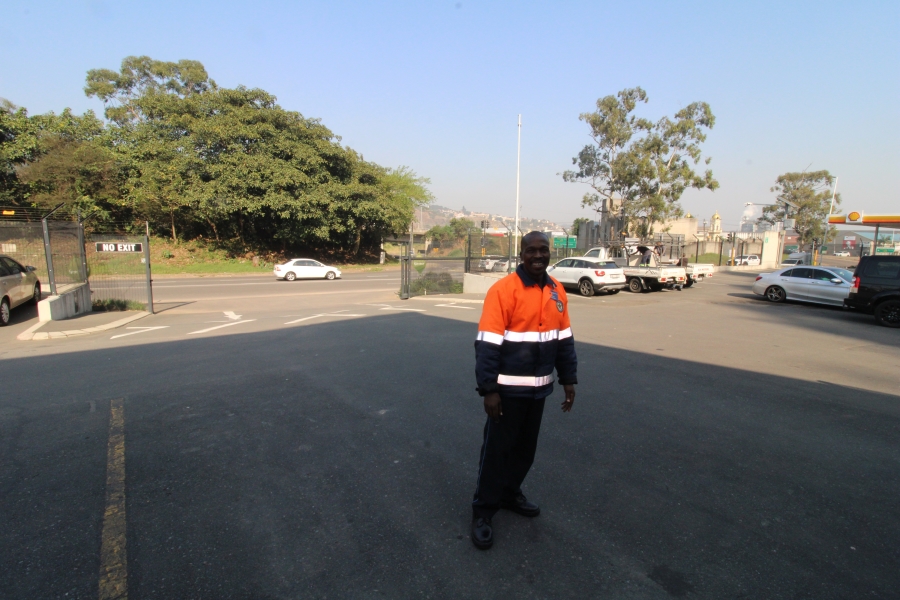 To Let Commercial Property for Rent in Umgeni Park KwaZulu-Natal