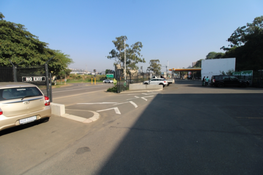 To Let Commercial Property for Rent in Umgeni Park KwaZulu-Natal