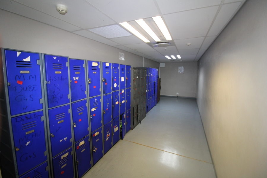 To Let Commercial Property for Rent in La Mercy KwaZulu-Natal