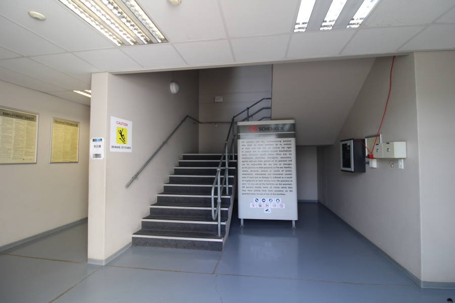 To Let Commercial Property for Rent in La Mercy KwaZulu-Natal