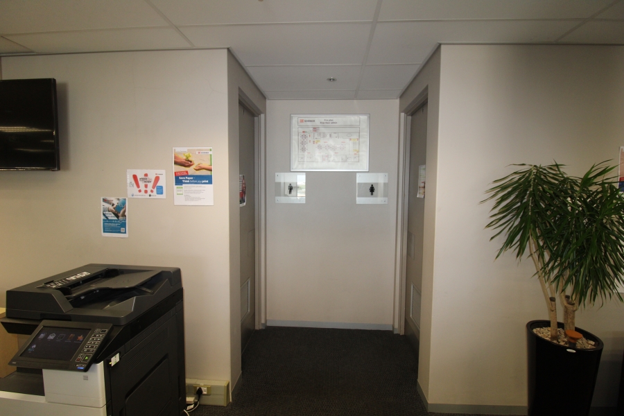 To Let Commercial Property for Rent in La Mercy KwaZulu-Natal