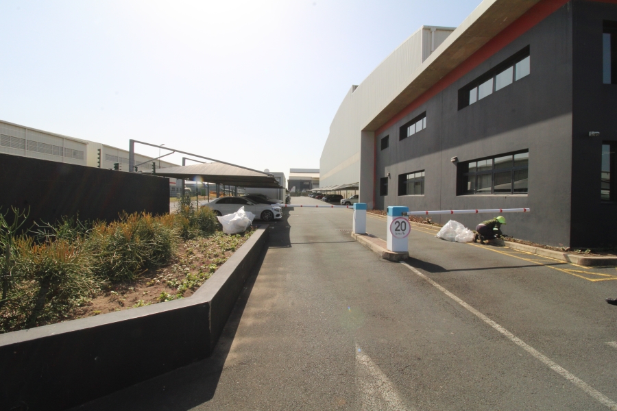 To Let Commercial Property for Rent in La Mercy KwaZulu-Natal