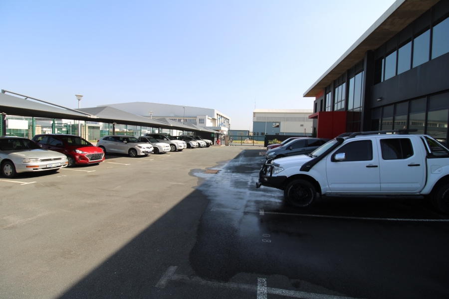 To Let Commercial Property for Rent in La Mercy KwaZulu-Natal