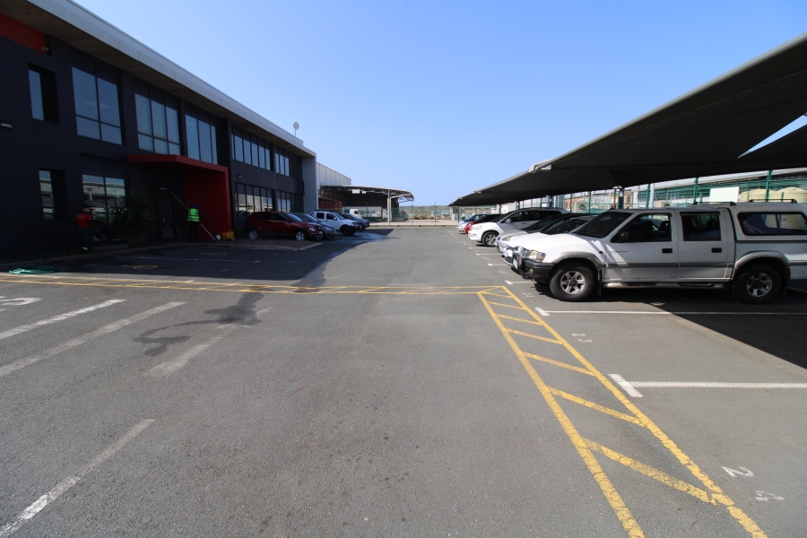 To Let Commercial Property for Rent in La Mercy KwaZulu-Natal