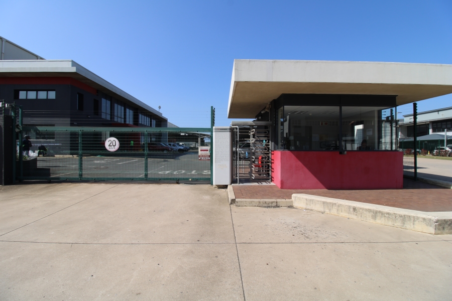 To Let Commercial Property for Rent in La Mercy KwaZulu-Natal