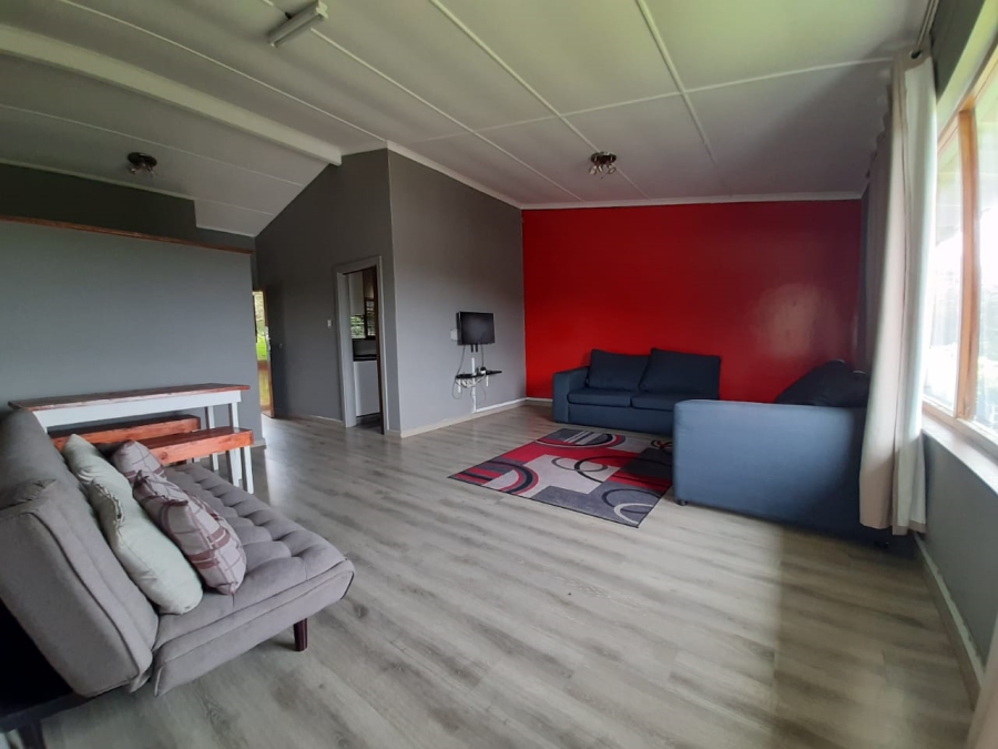 2 Bedroom Property for Sale in Umtentweni KwaZulu-Natal