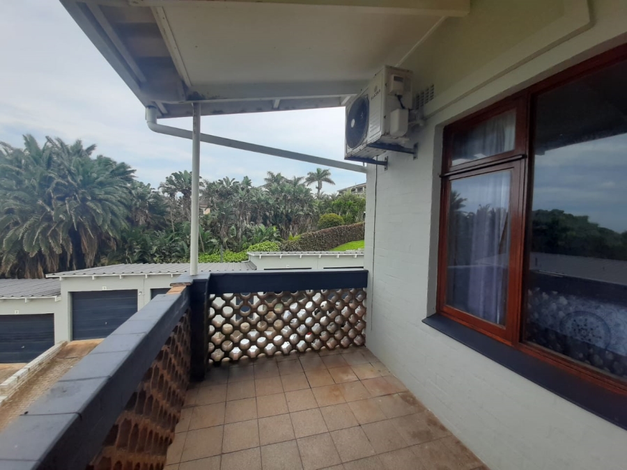 2 Bedroom Property for Sale in Umtentweni KwaZulu-Natal