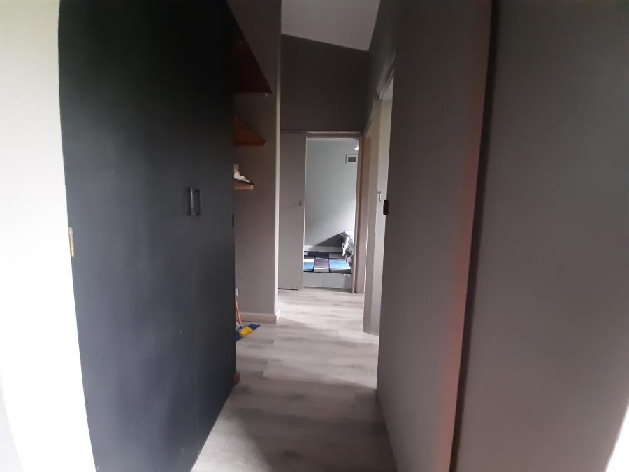 2 Bedroom Property for Sale in Umtentweni KwaZulu-Natal