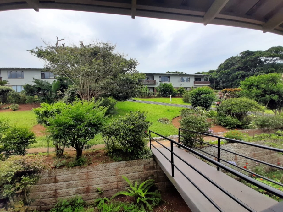 2 Bedroom Property for Sale in Umtentweni KwaZulu-Natal