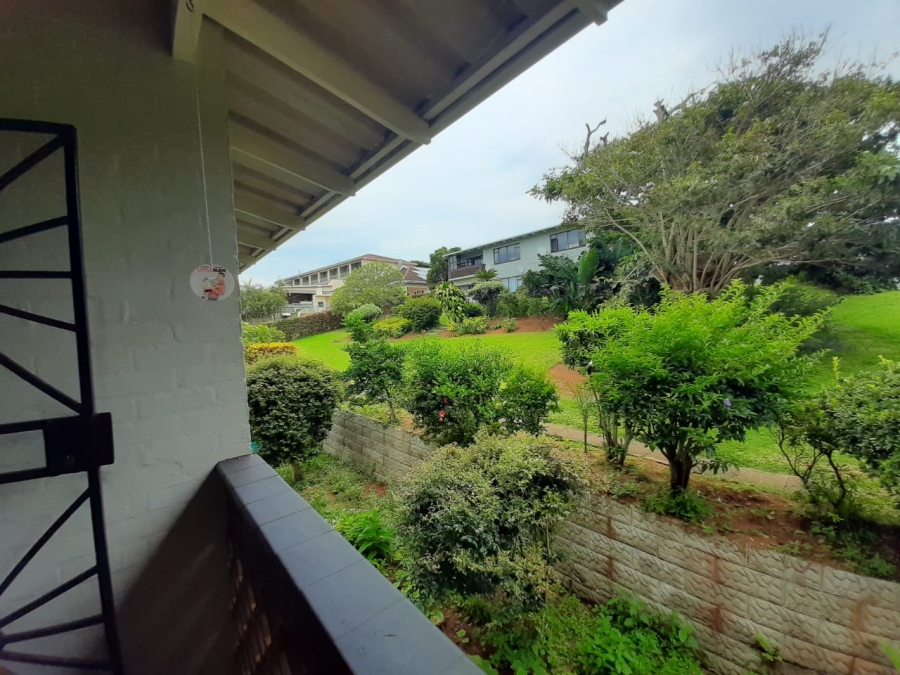 2 Bedroom Property for Sale in Umtentweni KwaZulu-Natal