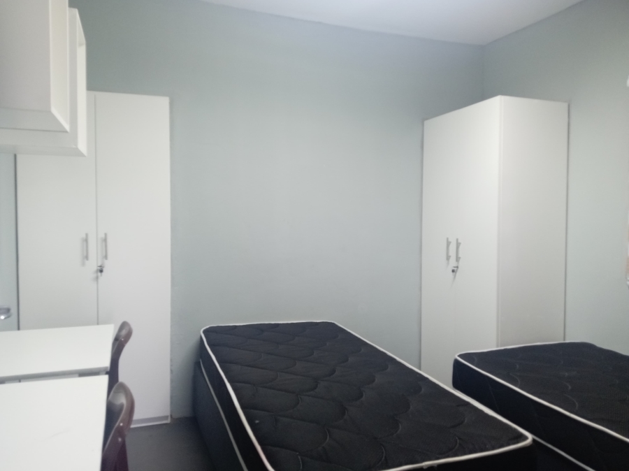 6 Bedroom Property for Sale in Reservoir Hills KwaZulu-Natal