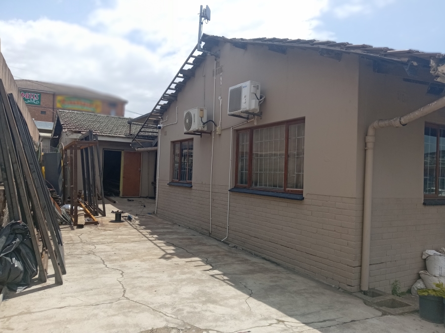 4 Bedroom Property for Sale in Parlock KwaZulu-Natal