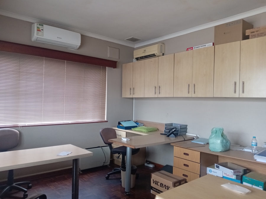 4 Bedroom Property for Sale in Parlock KwaZulu-Natal