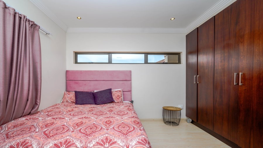 4 Bedroom Property for Sale in Izinga Estate KwaZulu-Natal