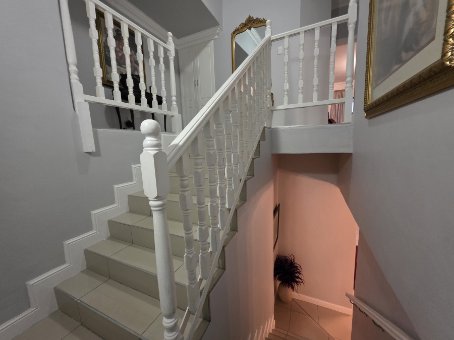 4 Bedroom Property for Sale in Meer En See KwaZulu-Natal