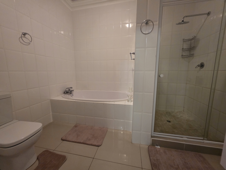 4 Bedroom Property for Sale in Meer En See KwaZulu-Natal